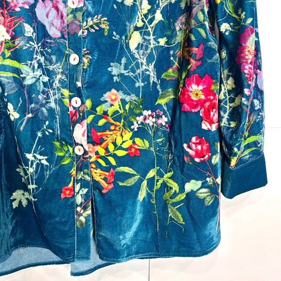 Soft Surroundings Velvet Floral Blouse Top Womens Medium Blue Button Down Shirt - Picture 7 of 15